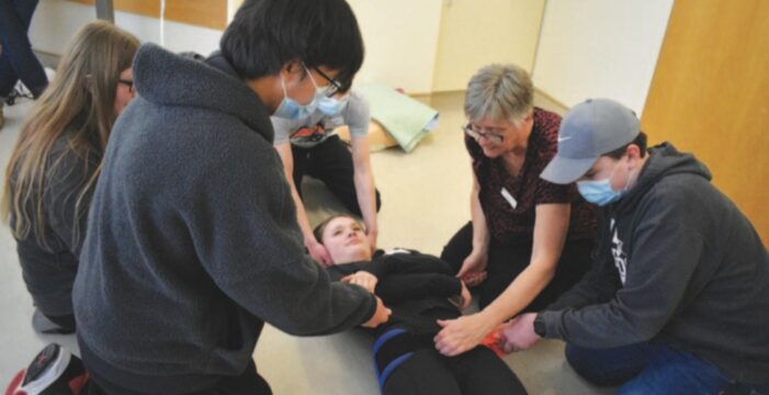 Skills Day Teaches Students About Medical Professions